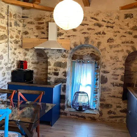 Traditional Stone House At West Mani * Plátsa